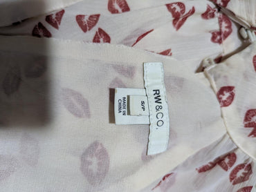 RW & CO. TOP FOR WOMEN