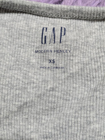 GAP SHIRT FOR WOMEN