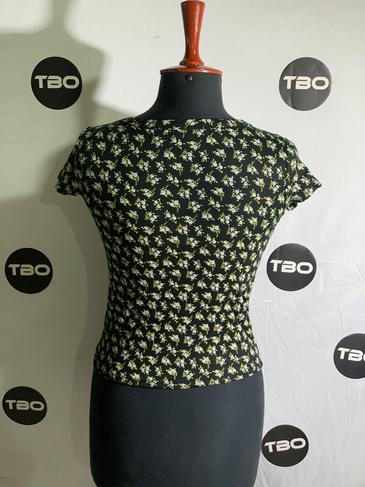 ART CLASS TOP FOR WOMEN