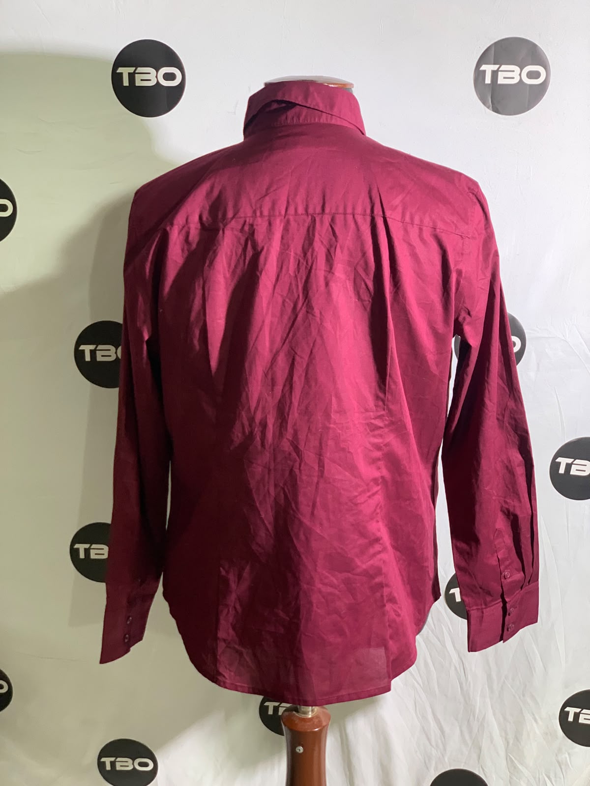 LIZ CLAIBORNE BUTTON DOWN SHIRT FOR MEN
