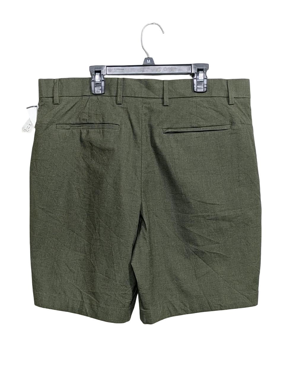 BANANA REPUBLIC SHORT FOR MEN
