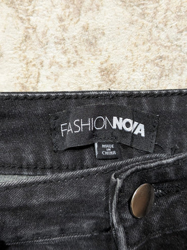 FASHION NOVA FLARE PANT FOR WOMEN