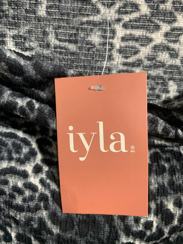IYLA SLEEVELESS TOP FOR WOMEN