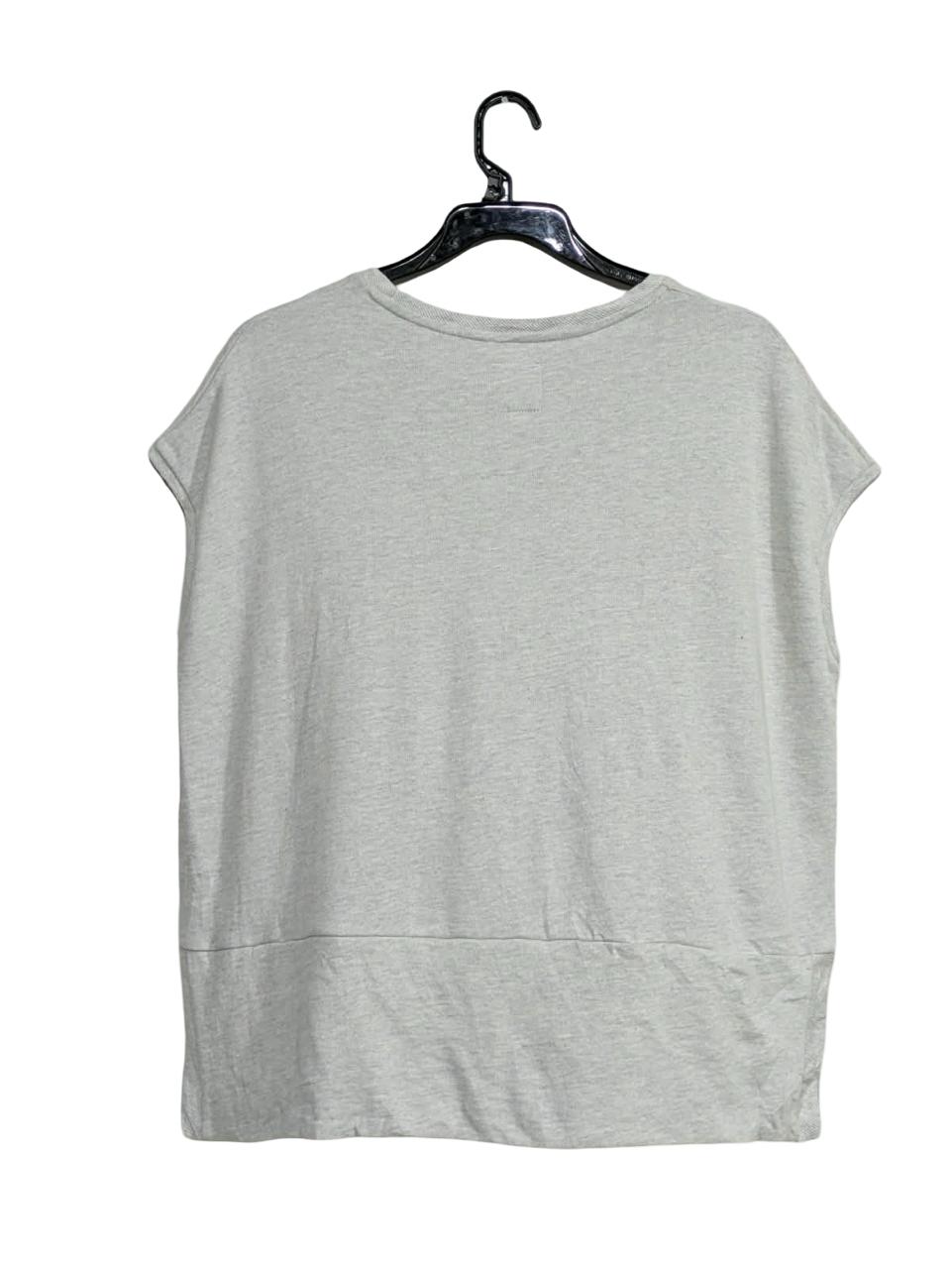 RED SHIRT SLEEVELESS TOP FOR WOMEN