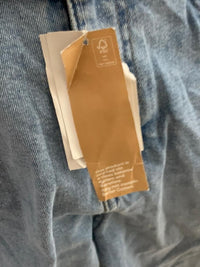 STRAIGHT HIGH RISE JEANS PANT FOR WOMEN