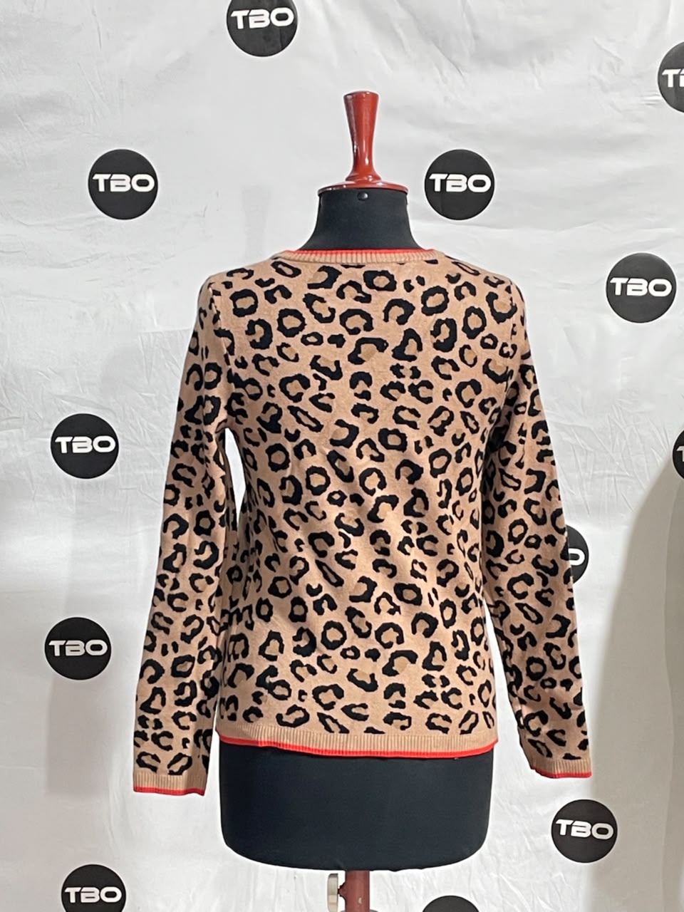 TAHARI SWEATER FOR WOMEN
