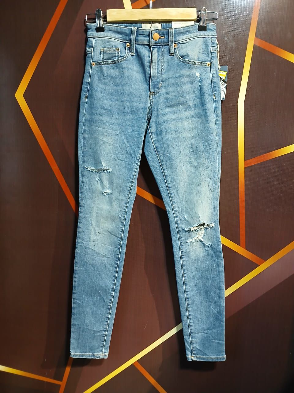 UNIVERSAL THREAD ORIGNAL BRANDED JEANS