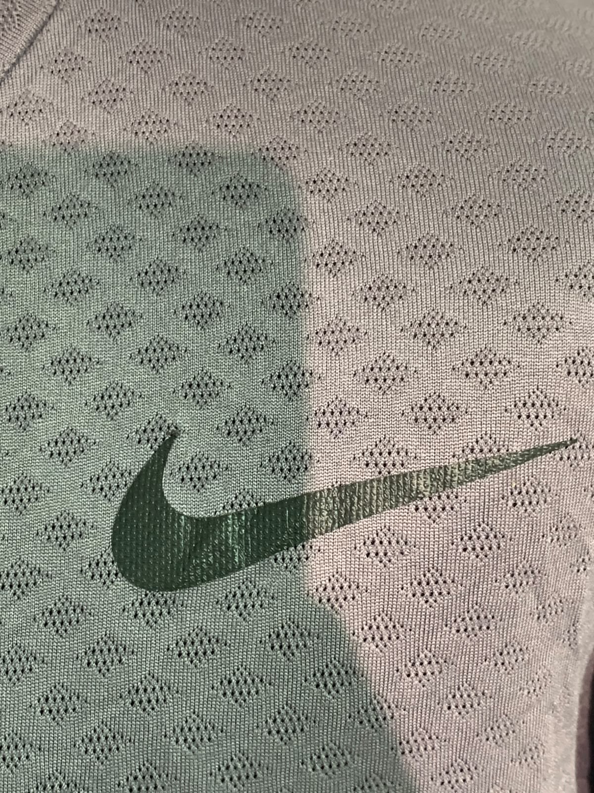 NIKE DRI FIT T-SHIRT FOR MEN
