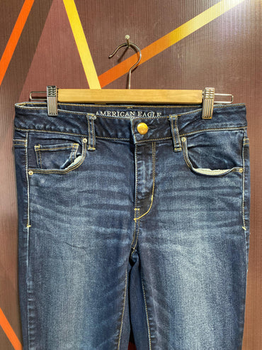 IMPORTED LADIES JEANS BY AMERICAN EAGLE