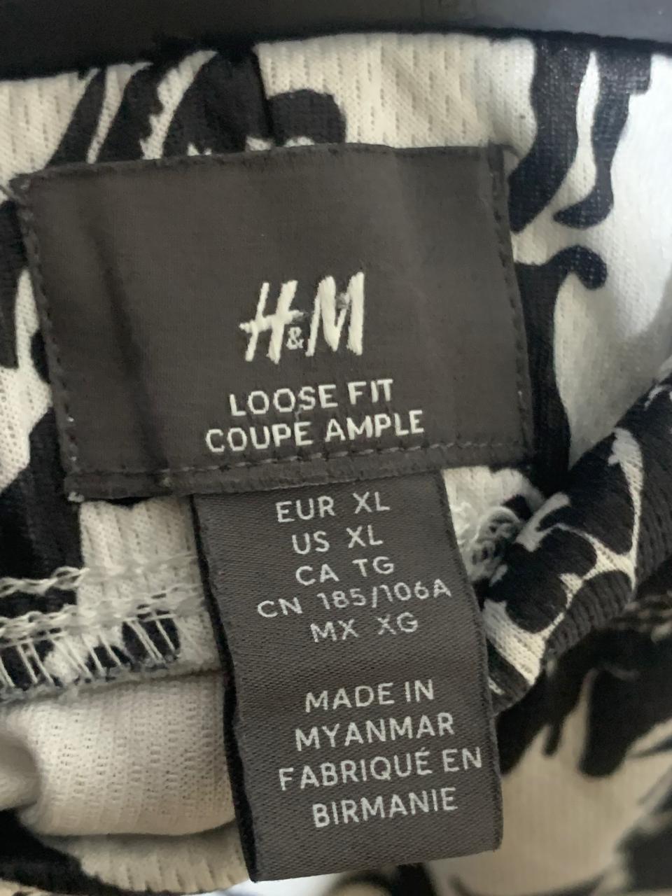 H.M SHORT FOR WOMEN