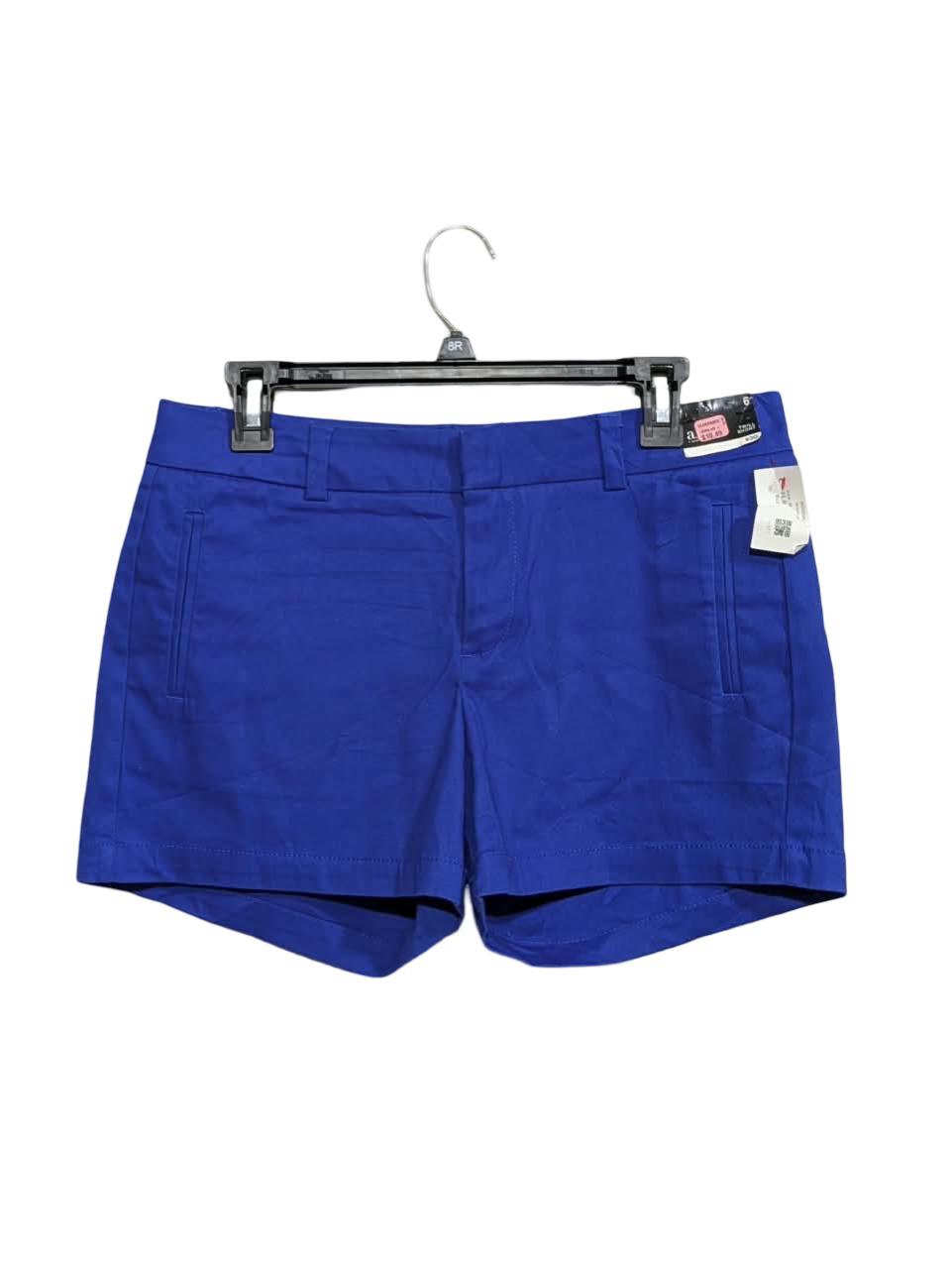A NEW APPROACH SHORT FOR WOMEN