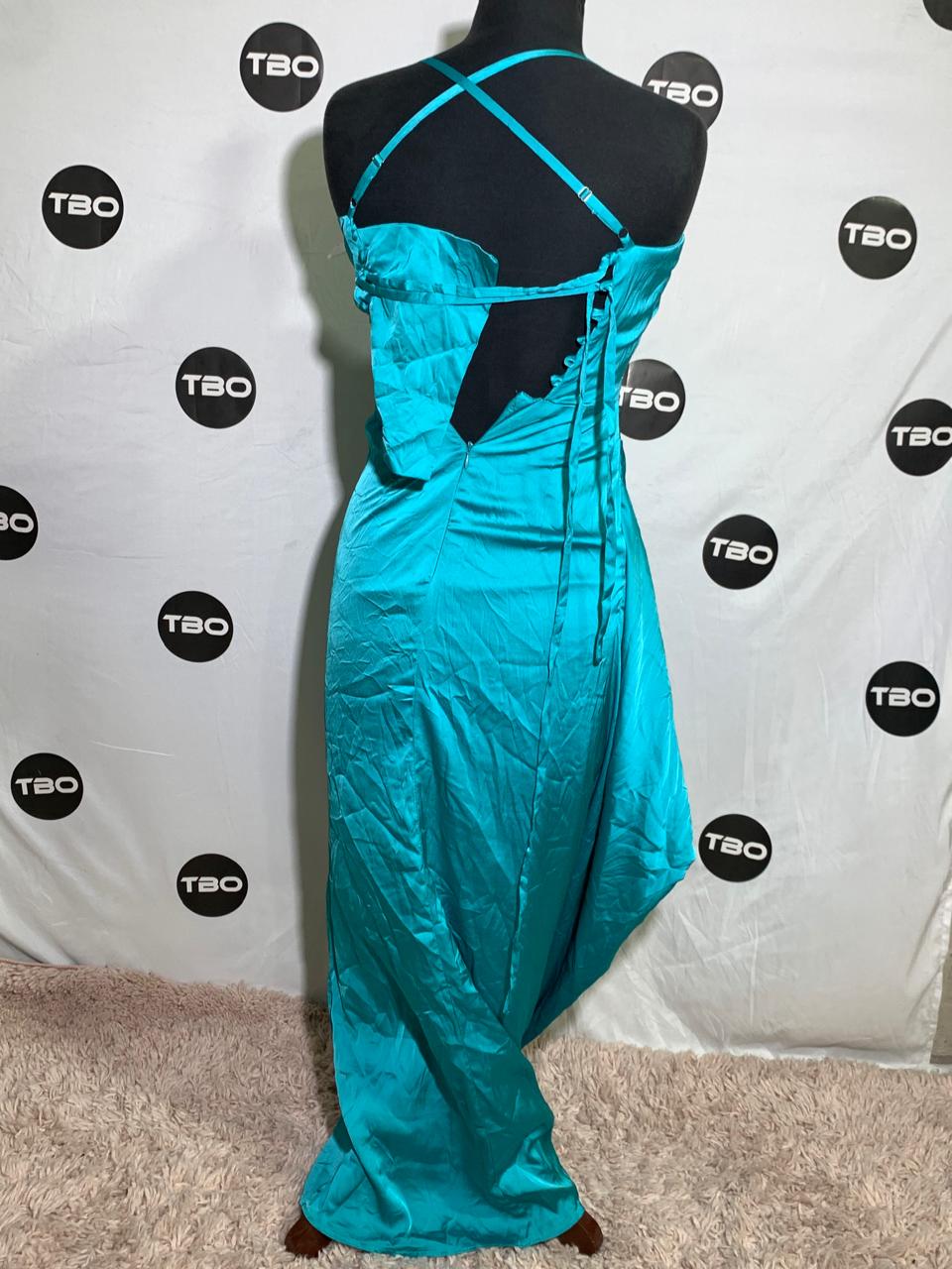 CLASS AND FASHION PARTY DRESS FOR WOMEN