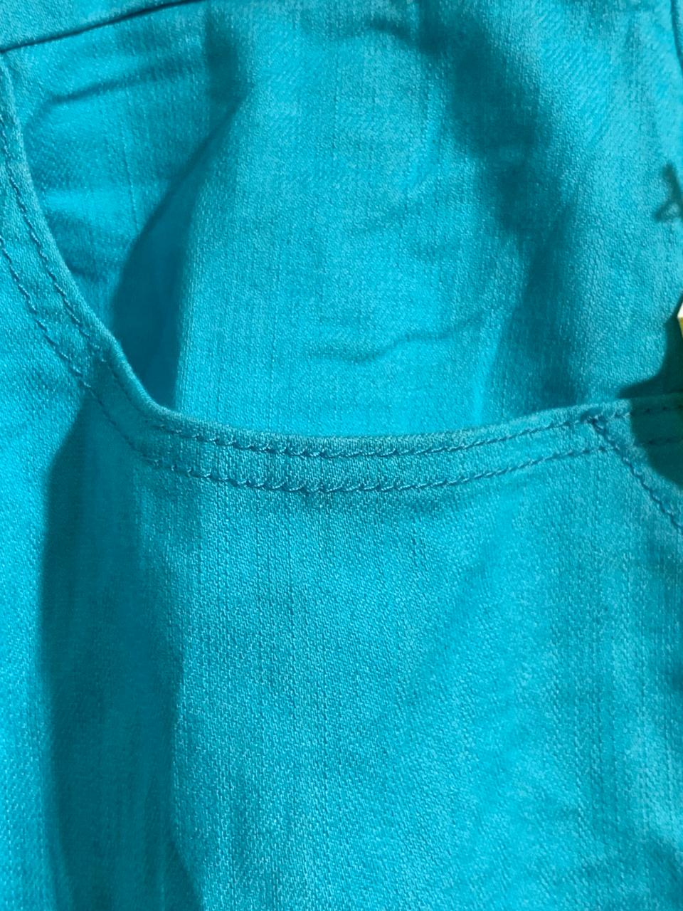CAPRI JEANS PANT FOR WOMEN