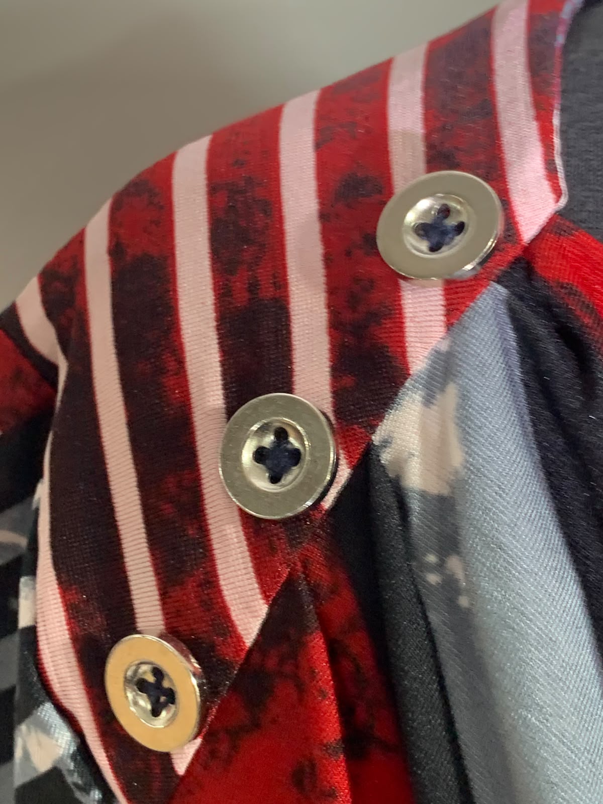 CLAIRE FRANCE TOP FOR MEN