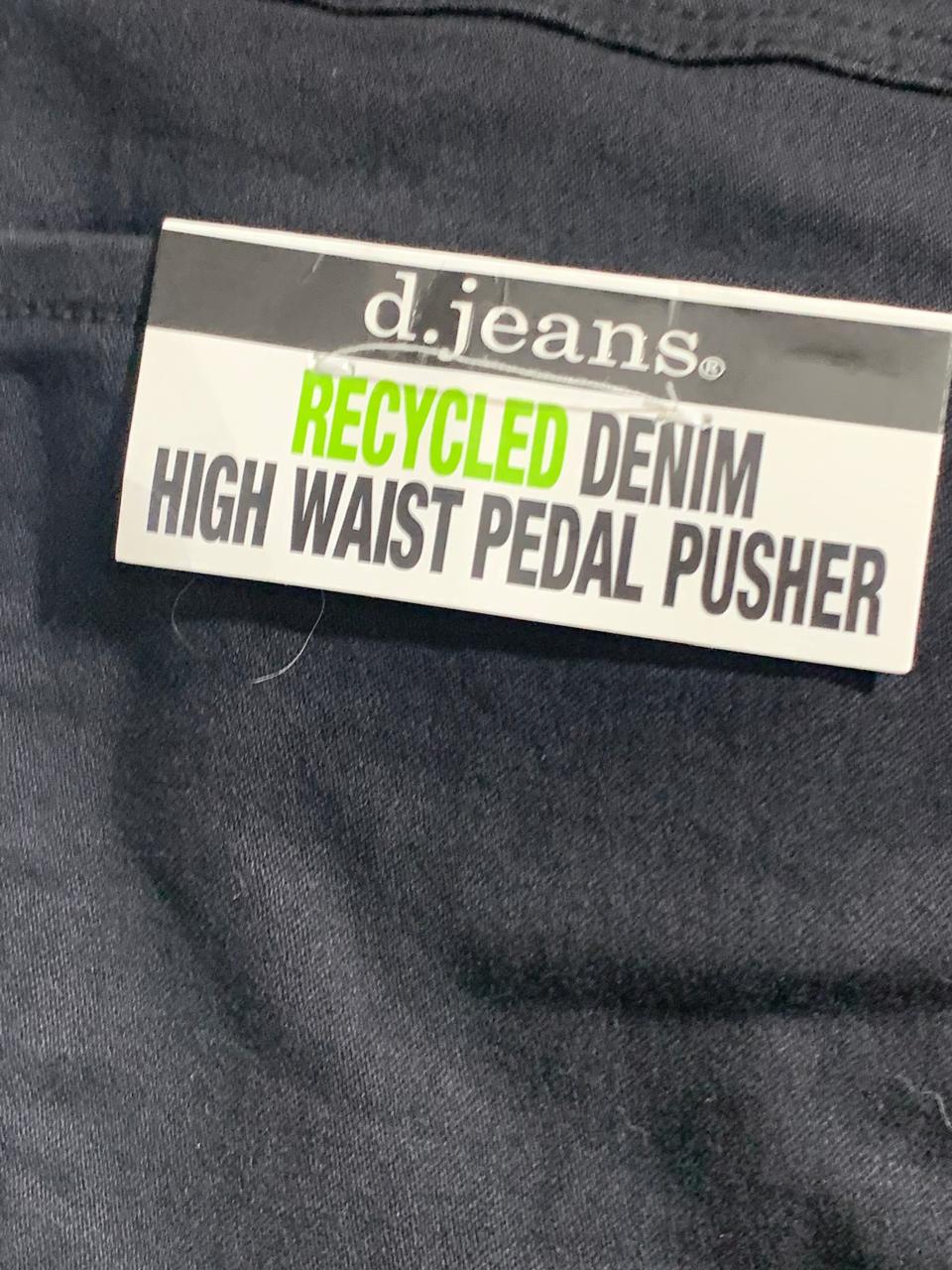 D.JEANS CAPRI FOR WOMEN