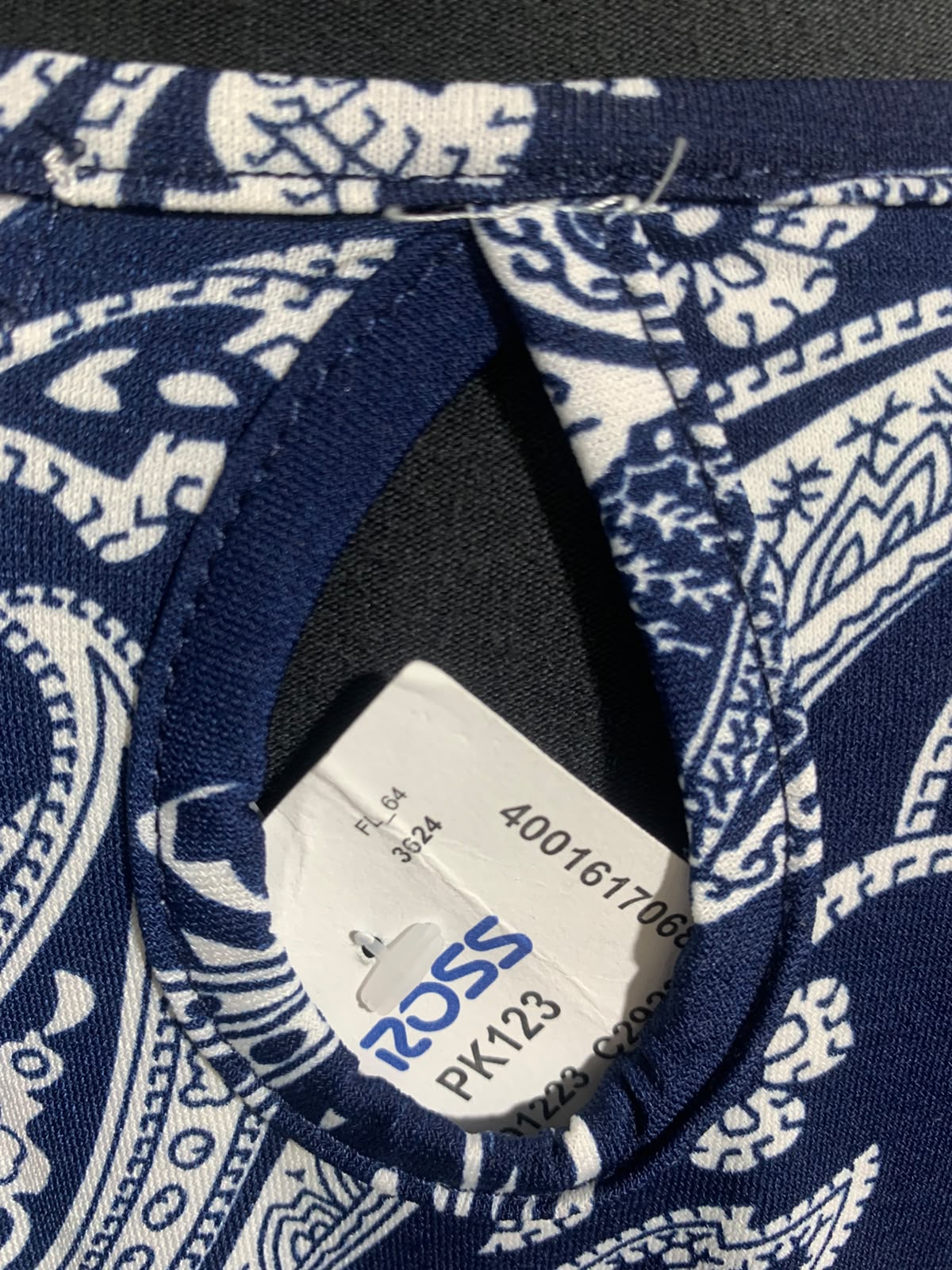 ROOMMATES TOP FOR WOMEN