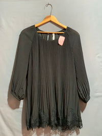 IMPORTED LADIES BLOUSE BY NY COLLECTION