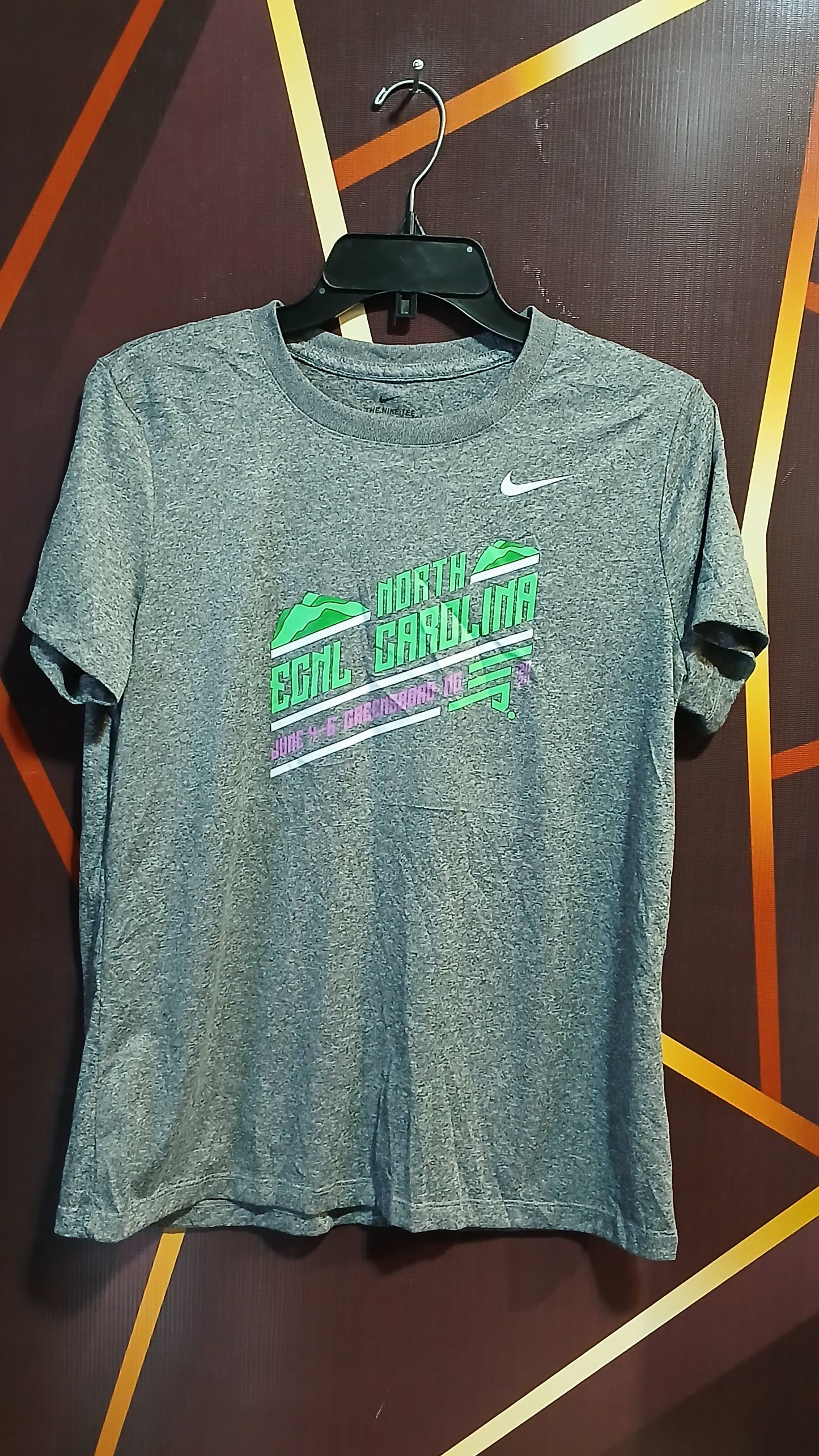 IMPORTED LADIES T-SHIRT BY NIKE