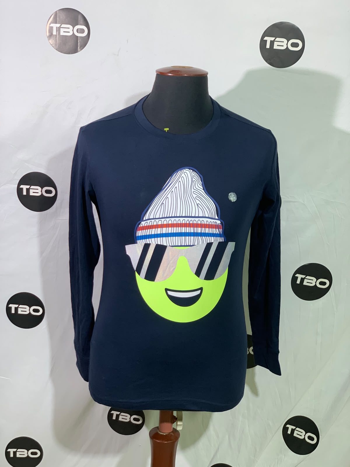 SIMPLY STYLED SWEAT SHIRT FOR MEN