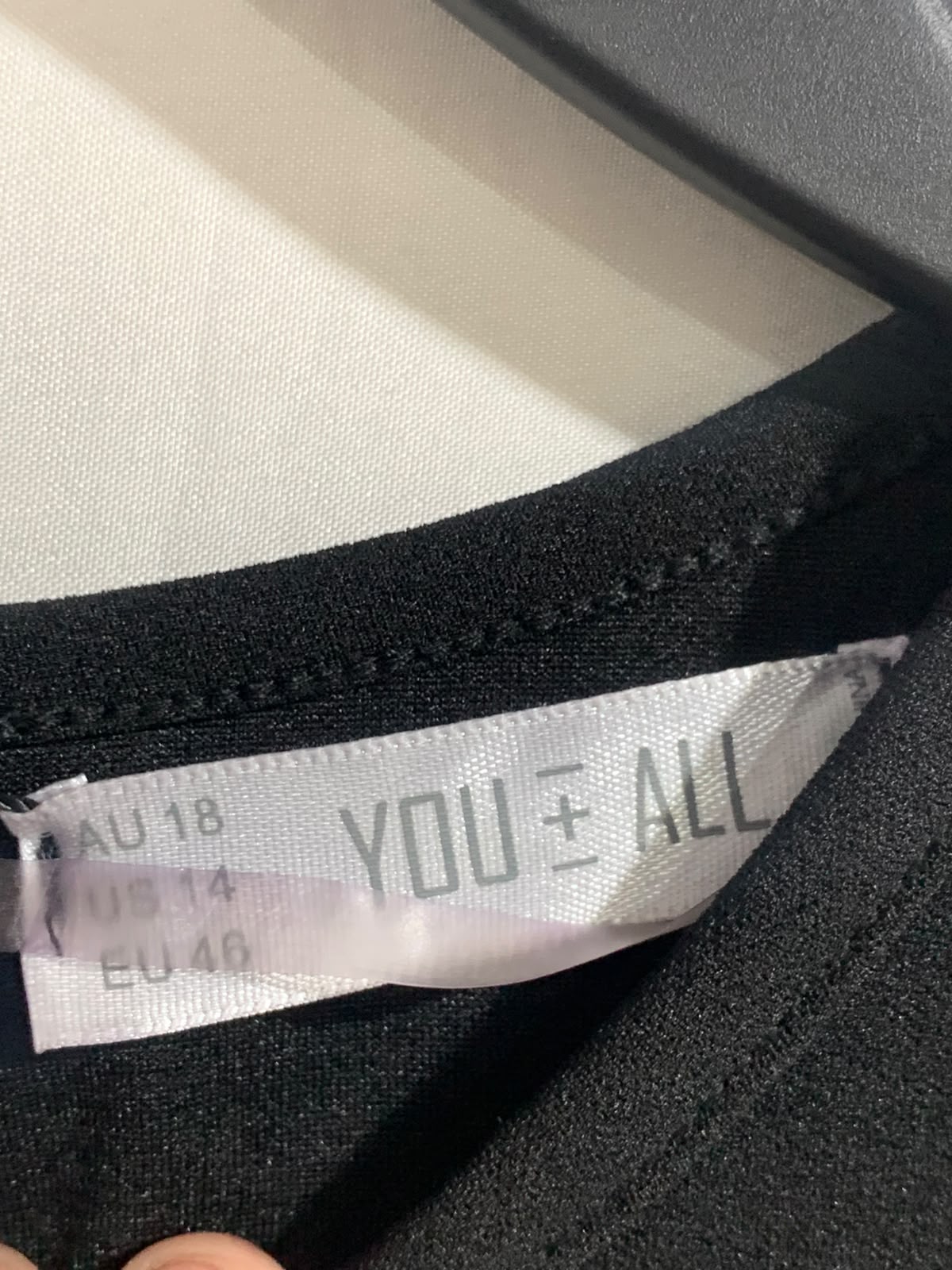 YOU AND ALL KEYHOLE TOP FOR WOMEN