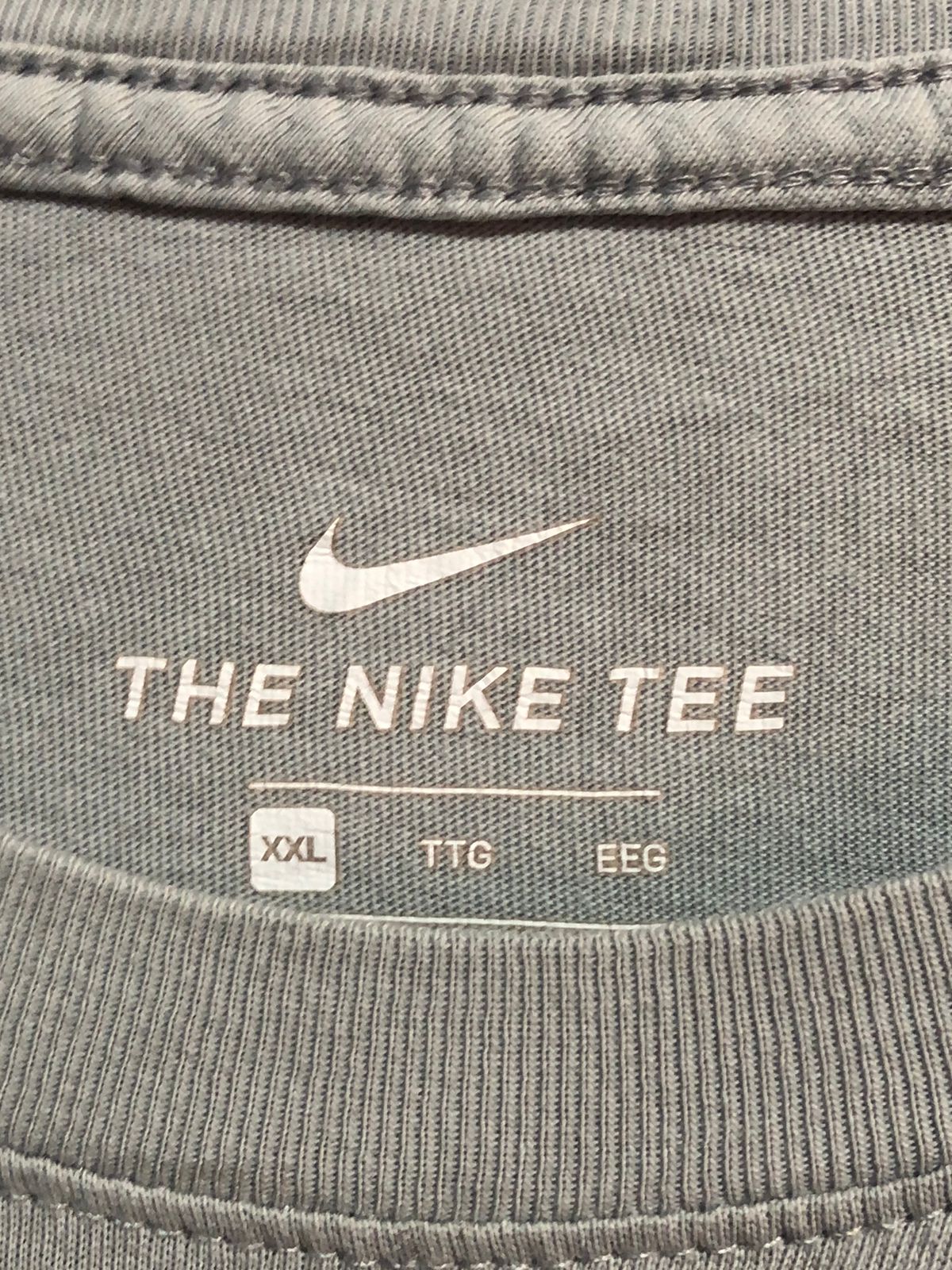 IMPORTED LADIES T-SHIRT BY NIKE