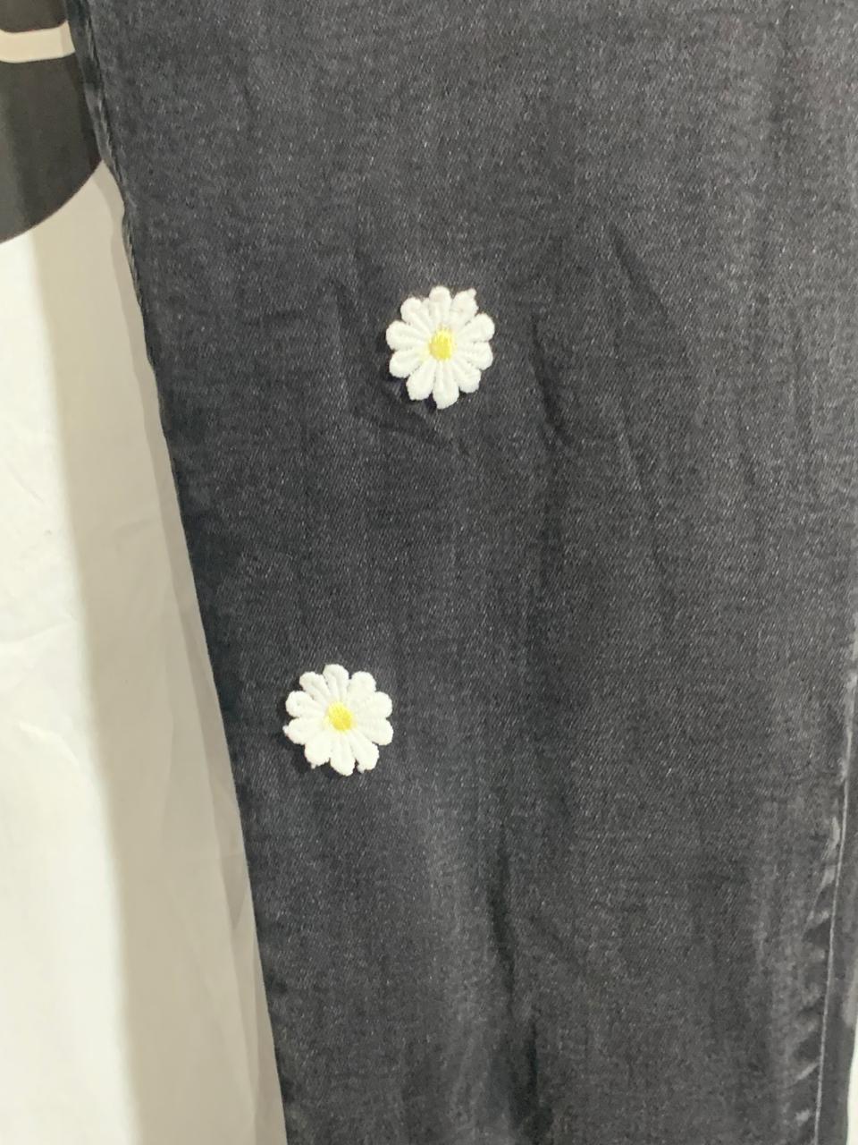 A NEW APPROACH FLARE JEANS PANT FOR WOMEN