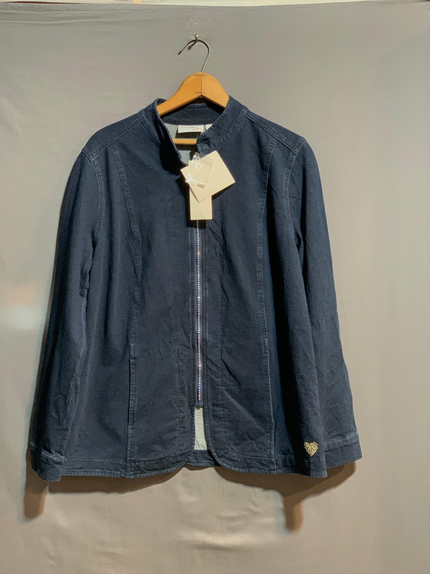 DREAM JEAKKES ORIGINAL BRANDED DENIM JACKET  FOR LADIES