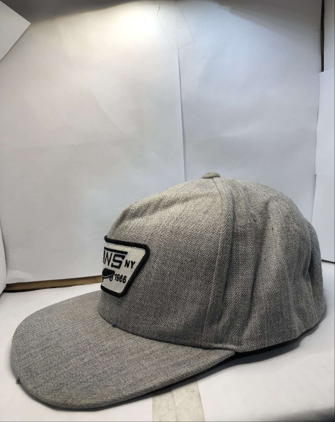 IMPORTANT CAP BY VANS