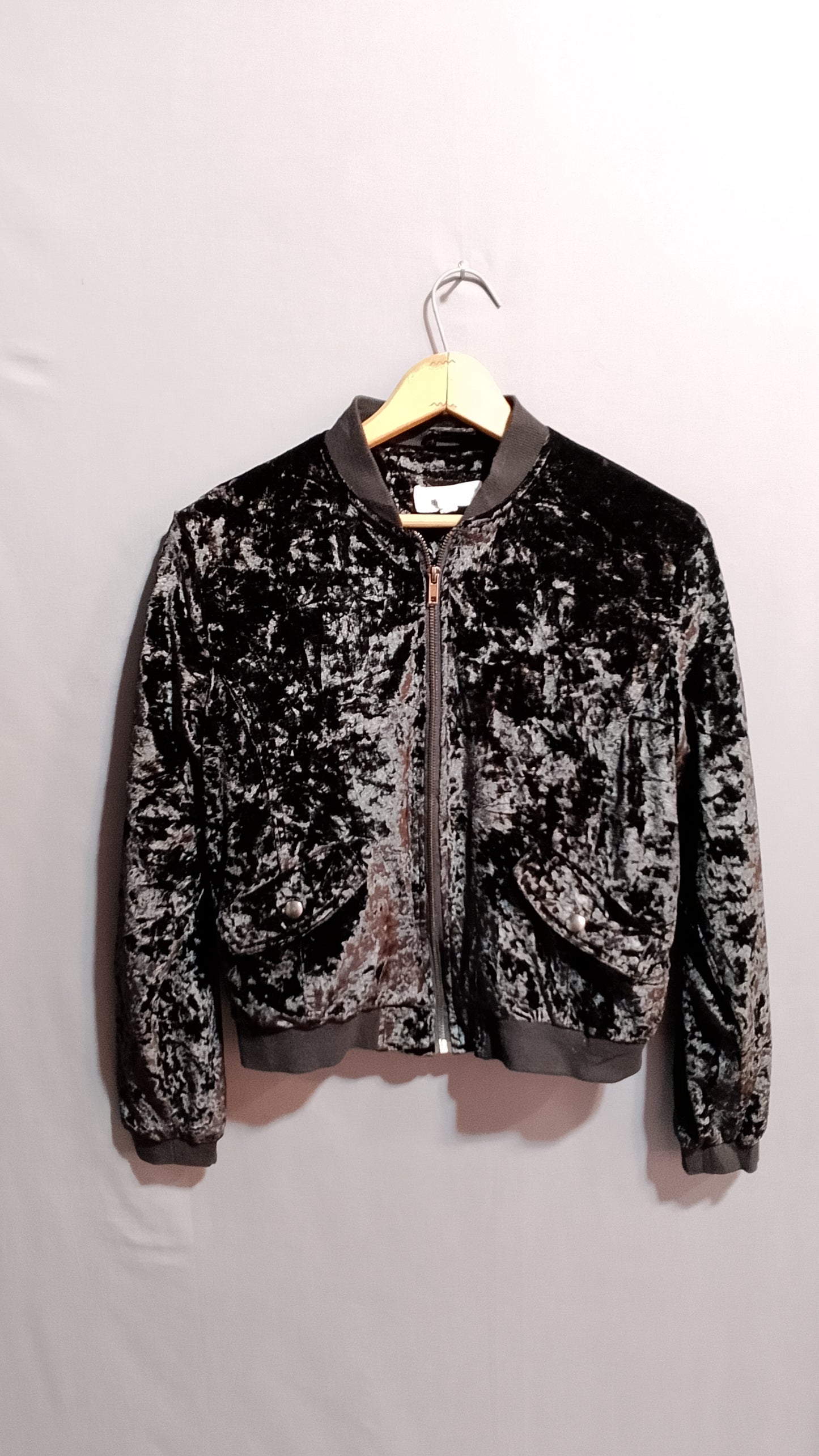 IMPORTED LADIES JACKET BY CLOUD CHASER