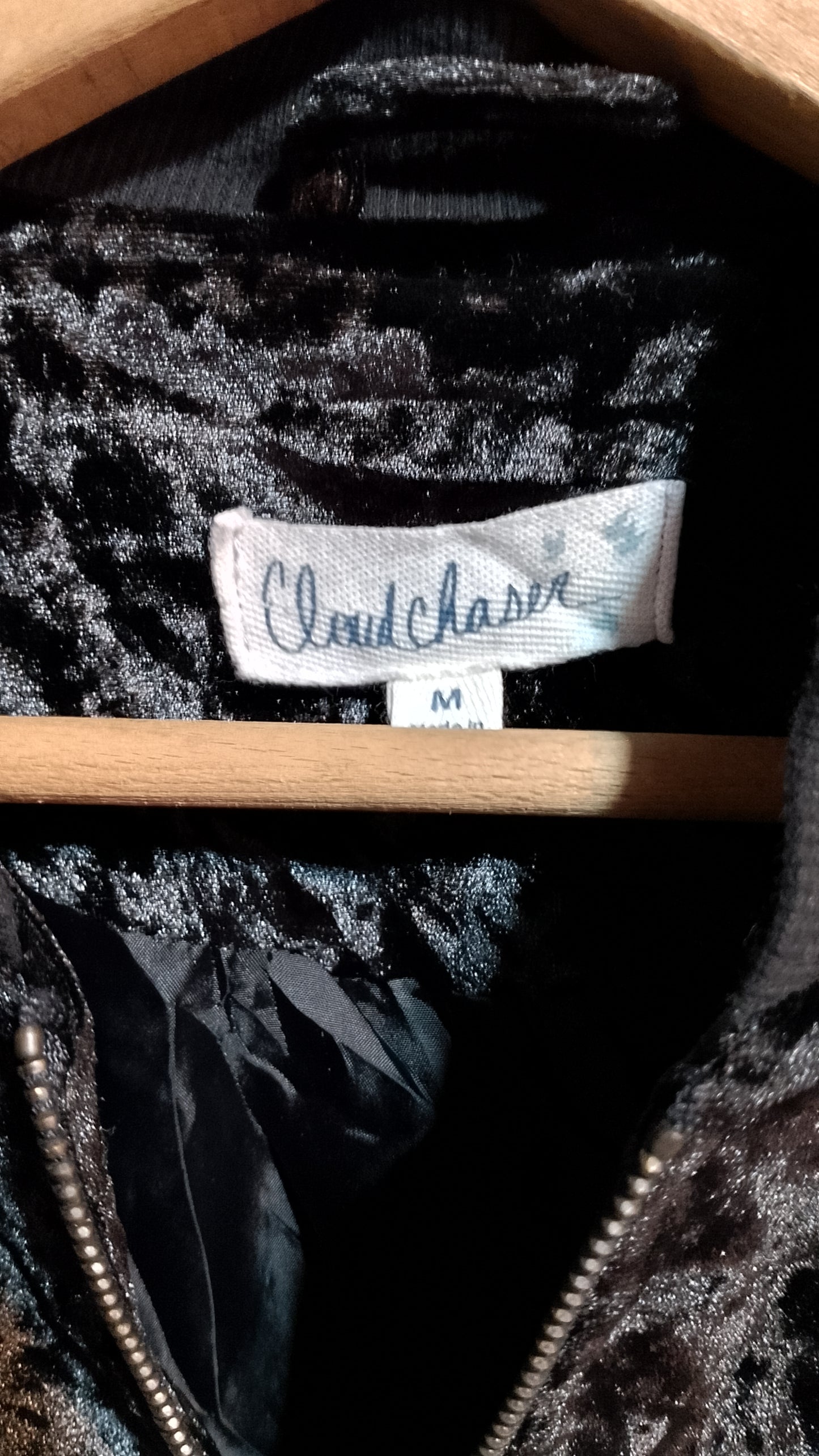 IMPORTED LADIES JACKET BY CLOUD CHASER