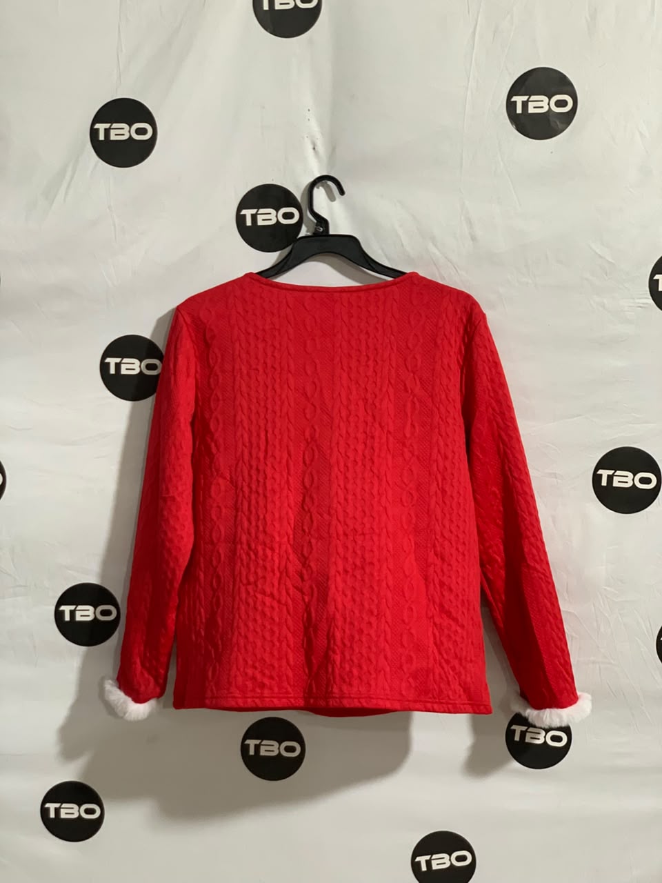 EXCLUSIVE SWEATER FOR WOMEN