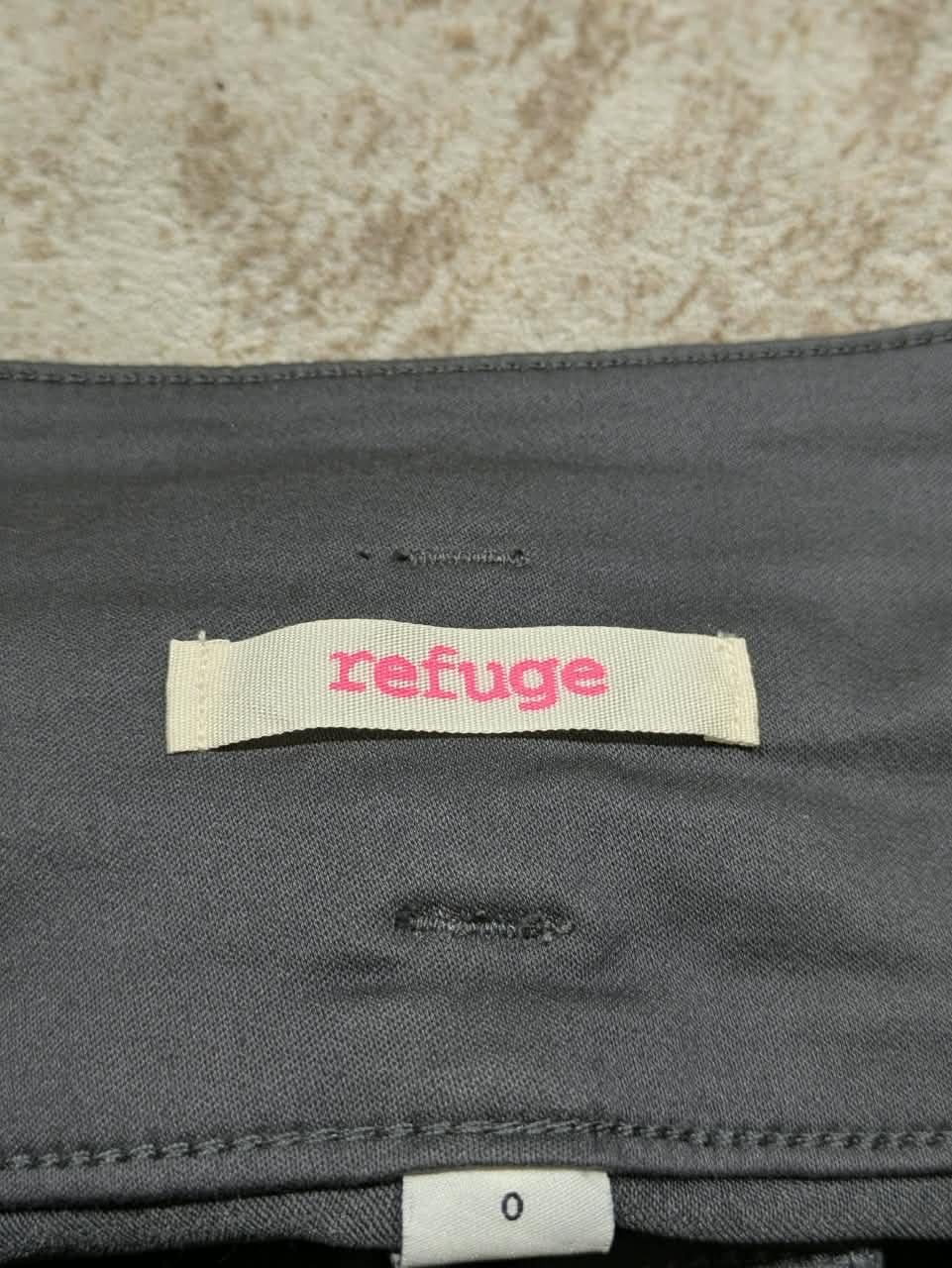 REFUGE SEXY SHORT FOR WOMEN