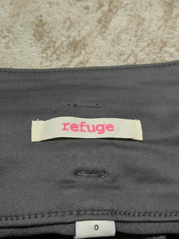 REFUGE SEXY SHORT FOR WOMEN