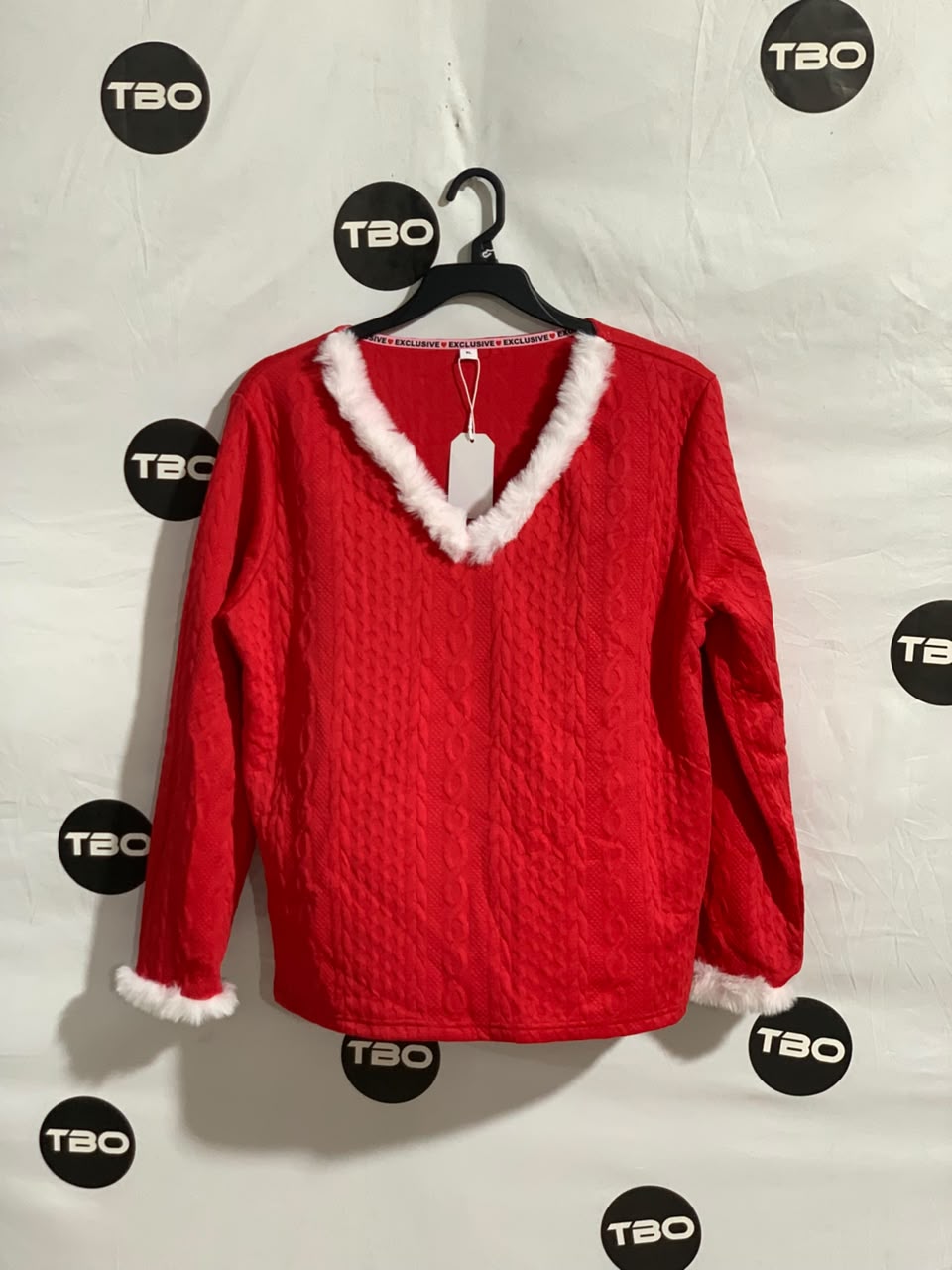 EXCLUSIVE SWEATER FOR WOMEN