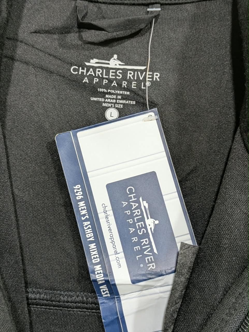 CHARLES RIVER APPAREL SLEEVELESS JACKET FOR MEN