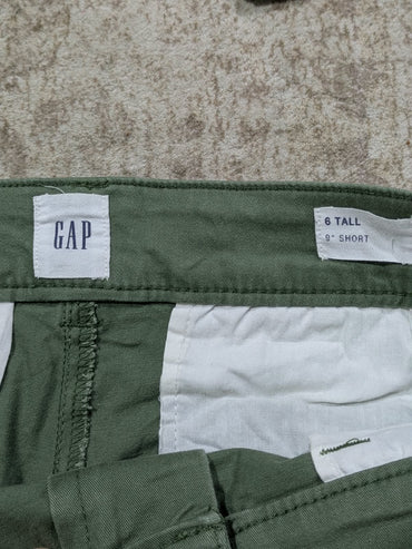 GAP SHORT FOR WOMEN