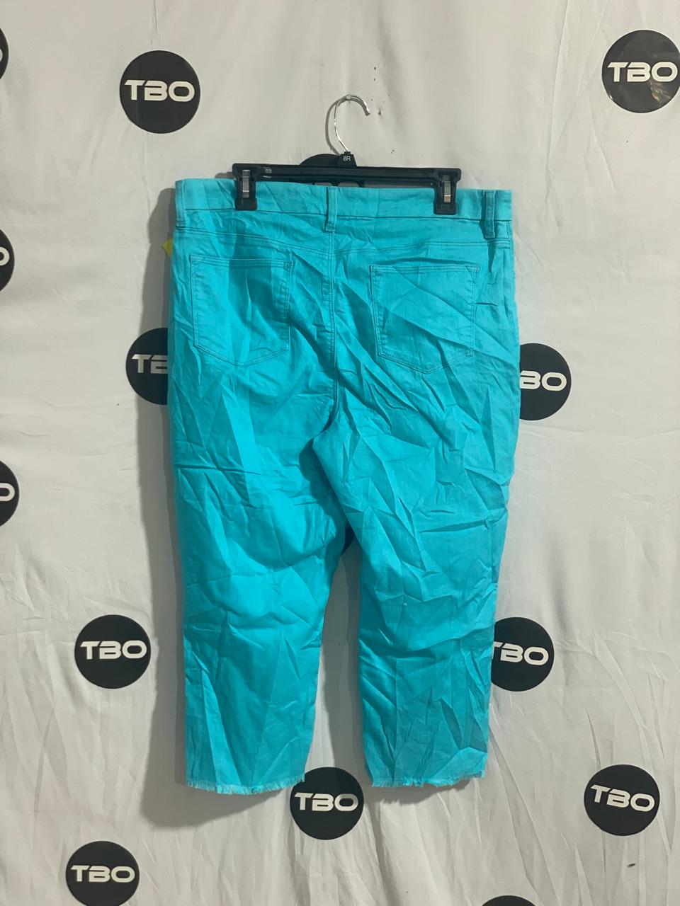 CAPRI JEANS PANT FOR WOMEN