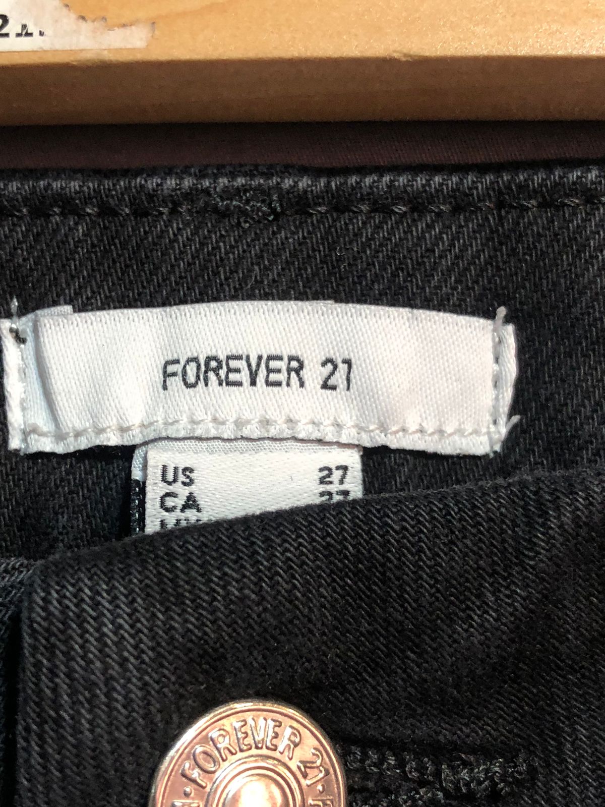 FOREVER 21 ORIGNAL BRANDED LADIES JEANS