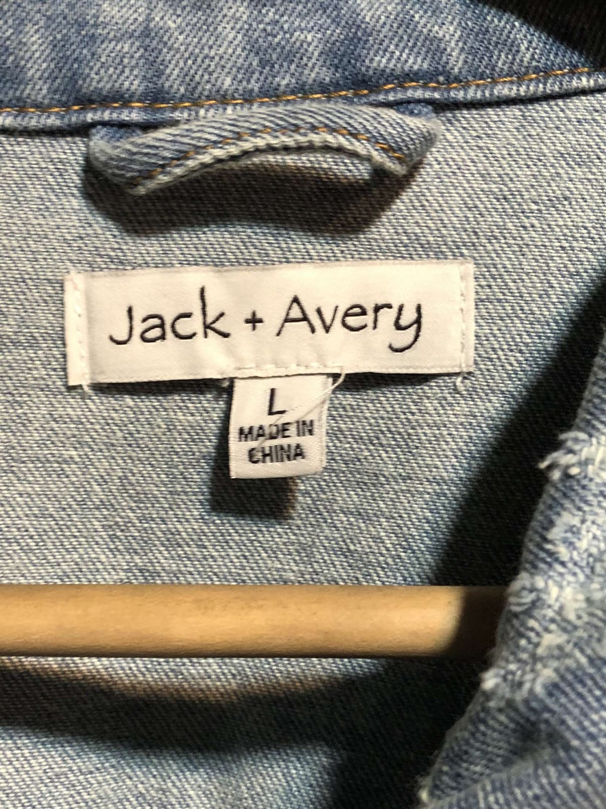 IMPORTED LADIES JACKET BY JACK+AVERY