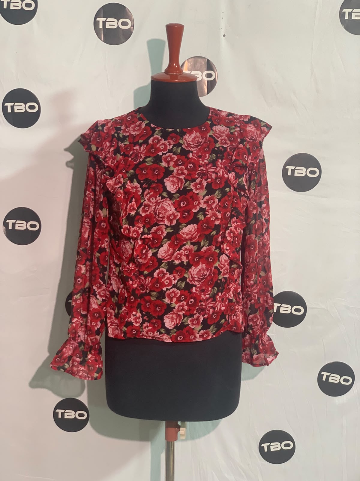 DYNAMITE TOP FOR WOMEN