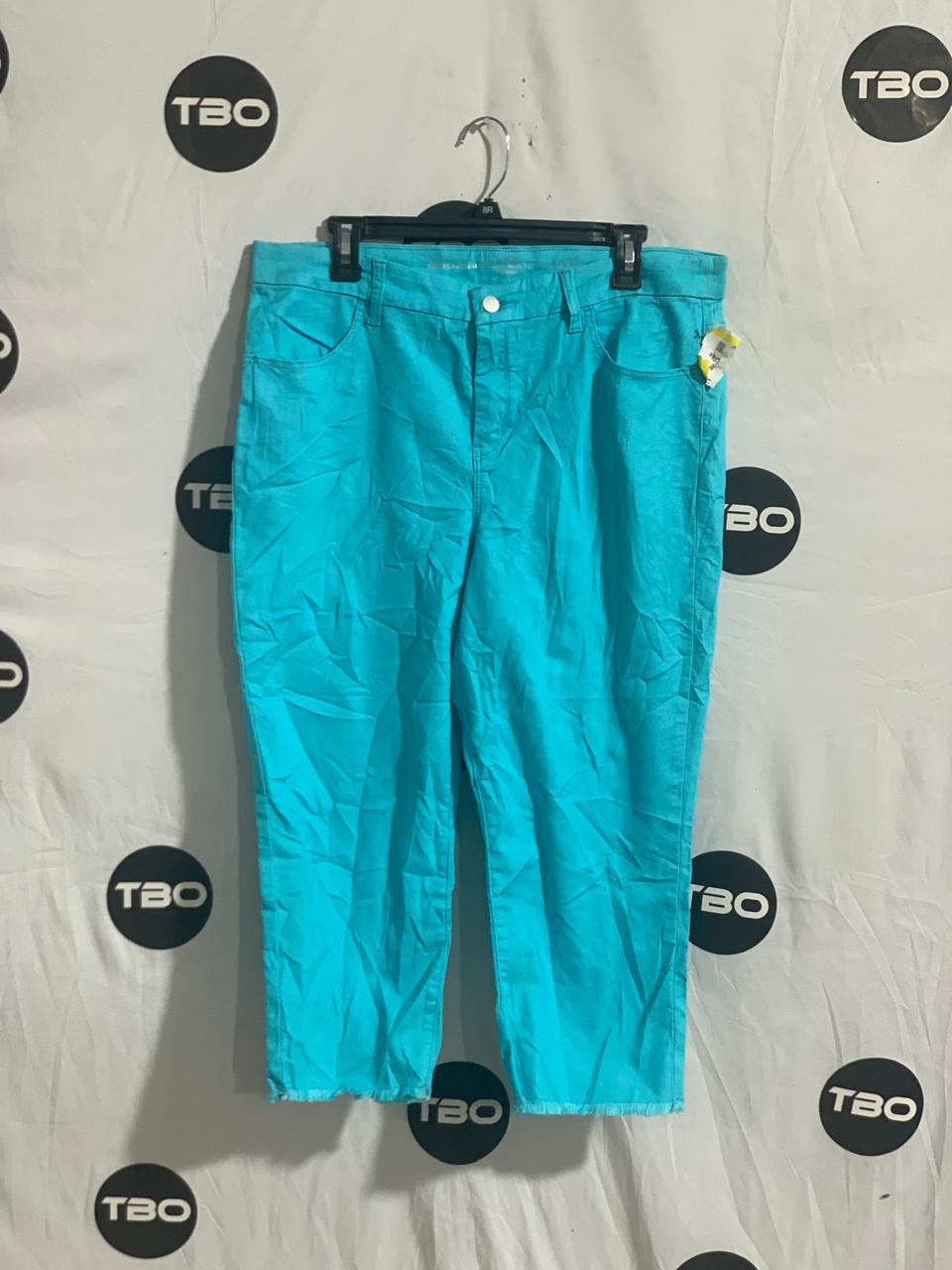 CAPRI JEANS PANT FOR WOMEN