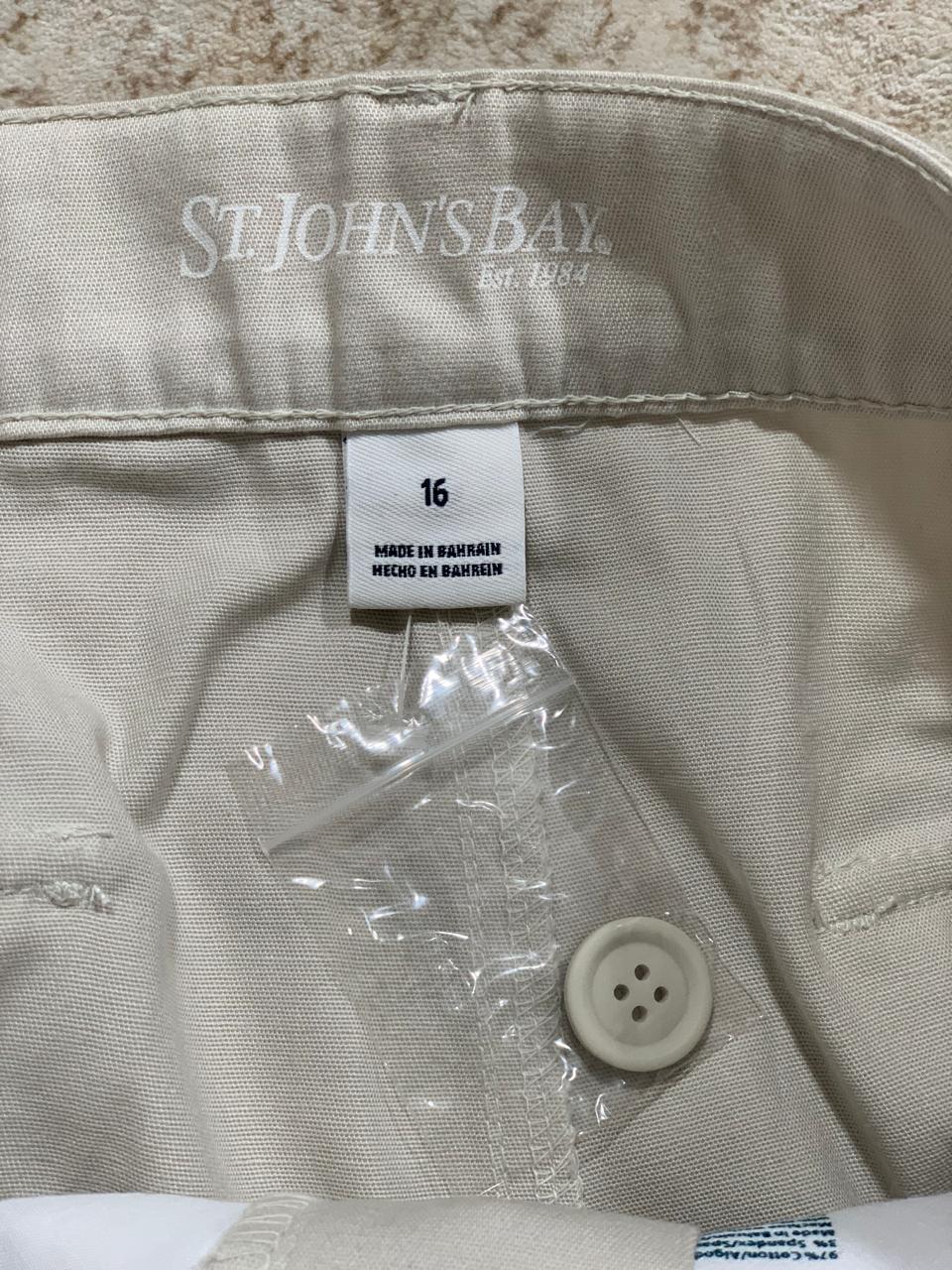 ST. JOHN'S BAY SHORT FOR WOMEN