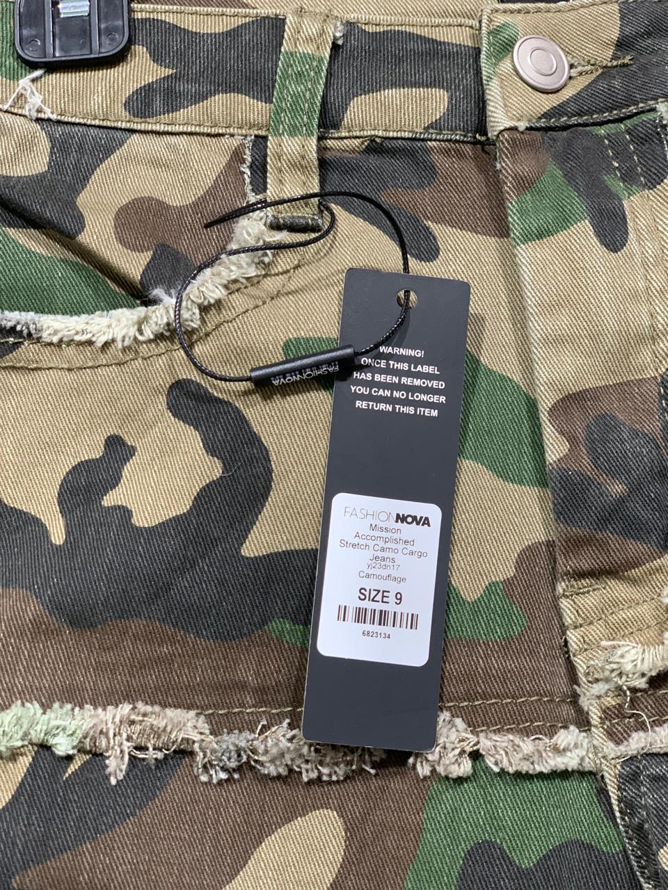 FASHION NOVA CARGO PANT FOR WOMEN