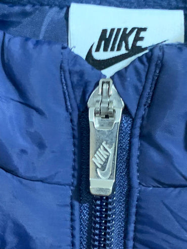 NIKE SLEEVELESS PUFFER JACKET FOR MEN