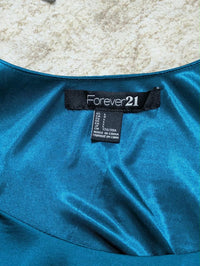 FOREVER 21 BLOUSE TOP FOR WOMEN