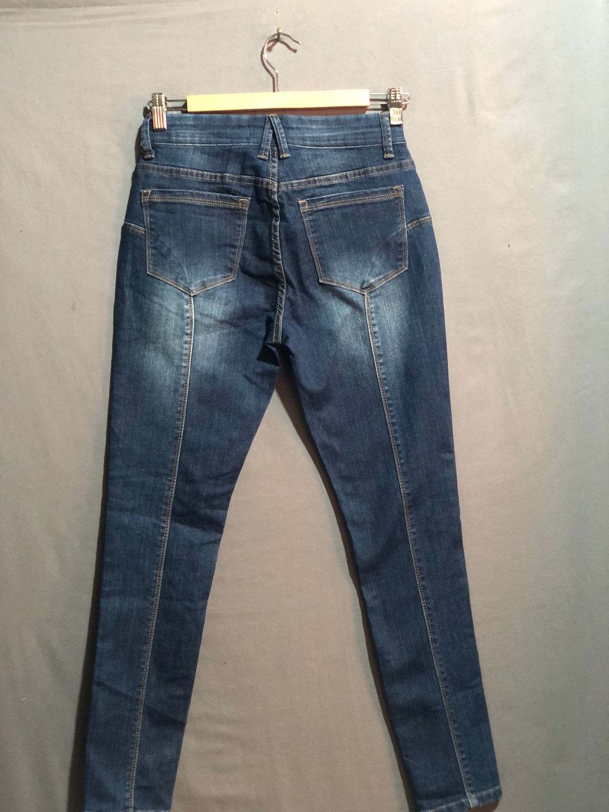 IMPORTED LADIES JEANS BY THE CREASA