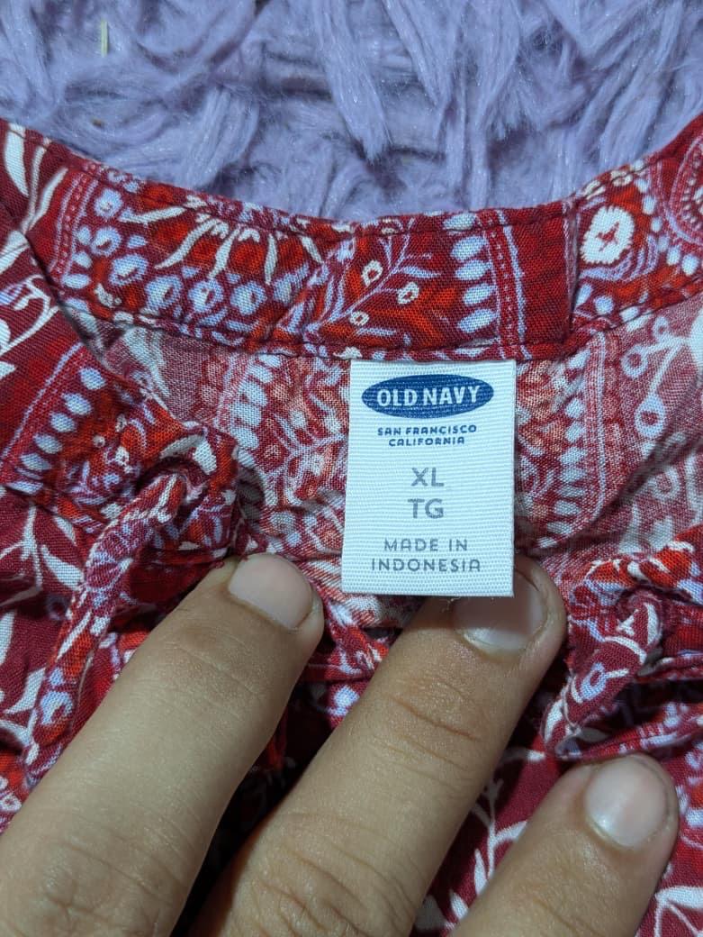 OLD NAVY TOP FOR WOMEN