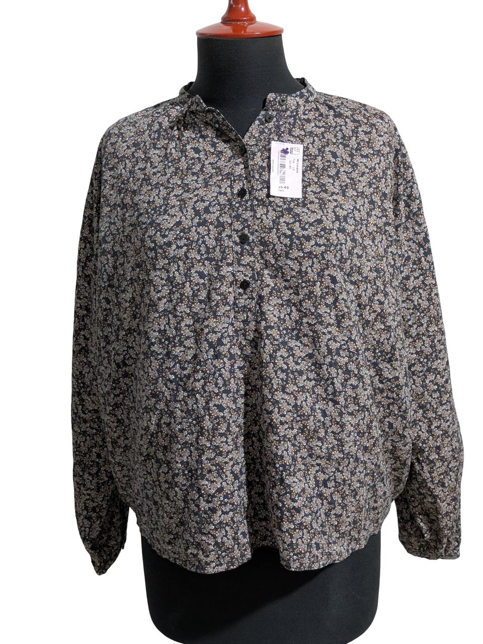 UNIVERSAL THREAD TOP FOR WOMEN